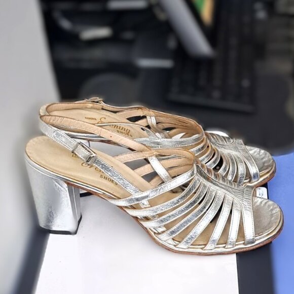 LOUIS Evening Vintage Silver Strappy Heels - Picture 3 of 5